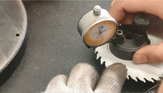 TORSEL Professional Saw Blade Sharpener / CNC Saw Blade Grinding Machine lavorazione del legno