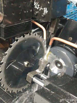 Macchina di taglio della lama di sega Tct per la rettifica CNC ad alta precisione